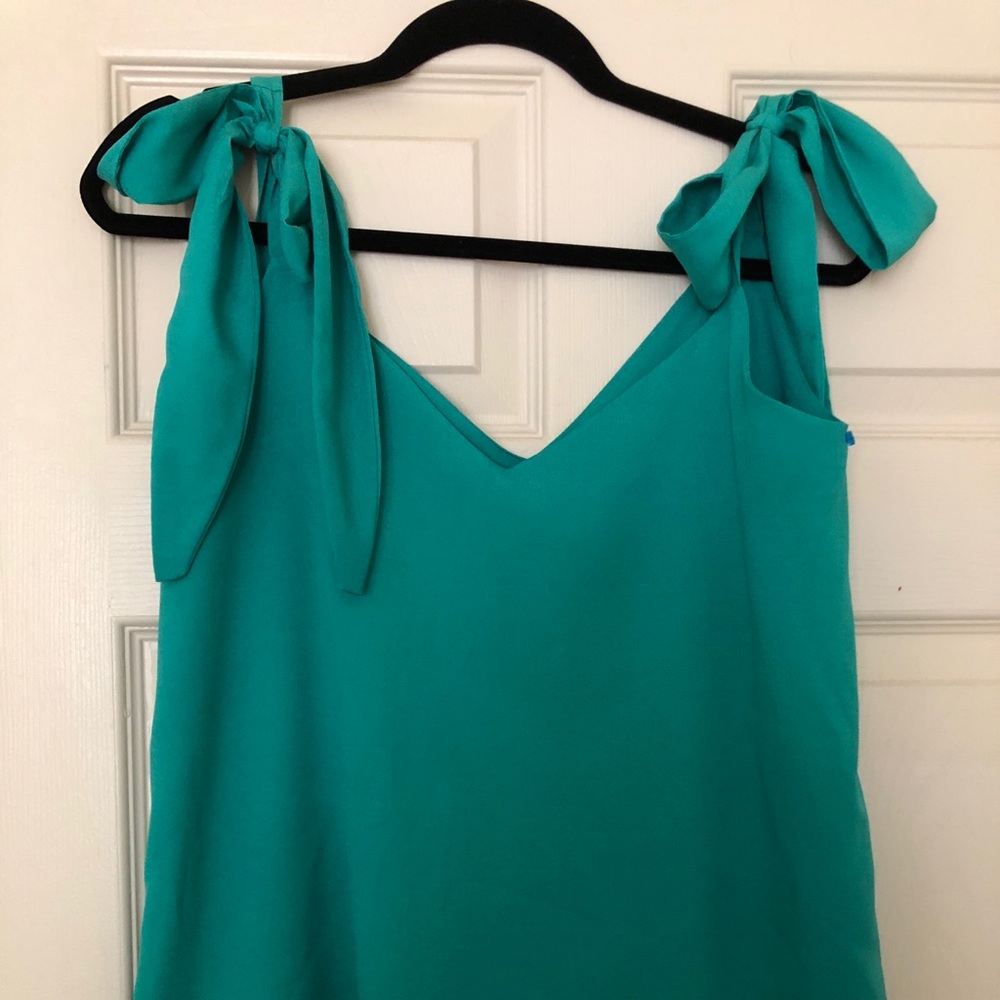 Bow tank top